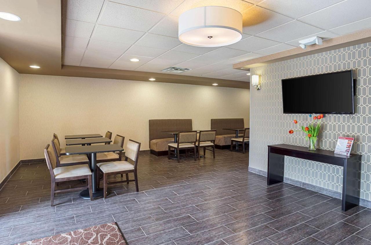 Comfort Suites University Baton Rouge Exterior foto